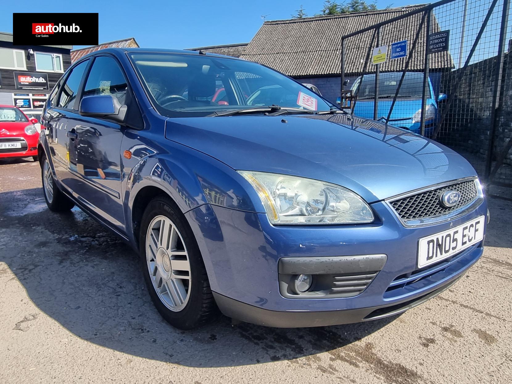 Ford Focus 1.6 Ghia Hatchback 5dr Petrol Automatic (184 g/km, 99 bhp)