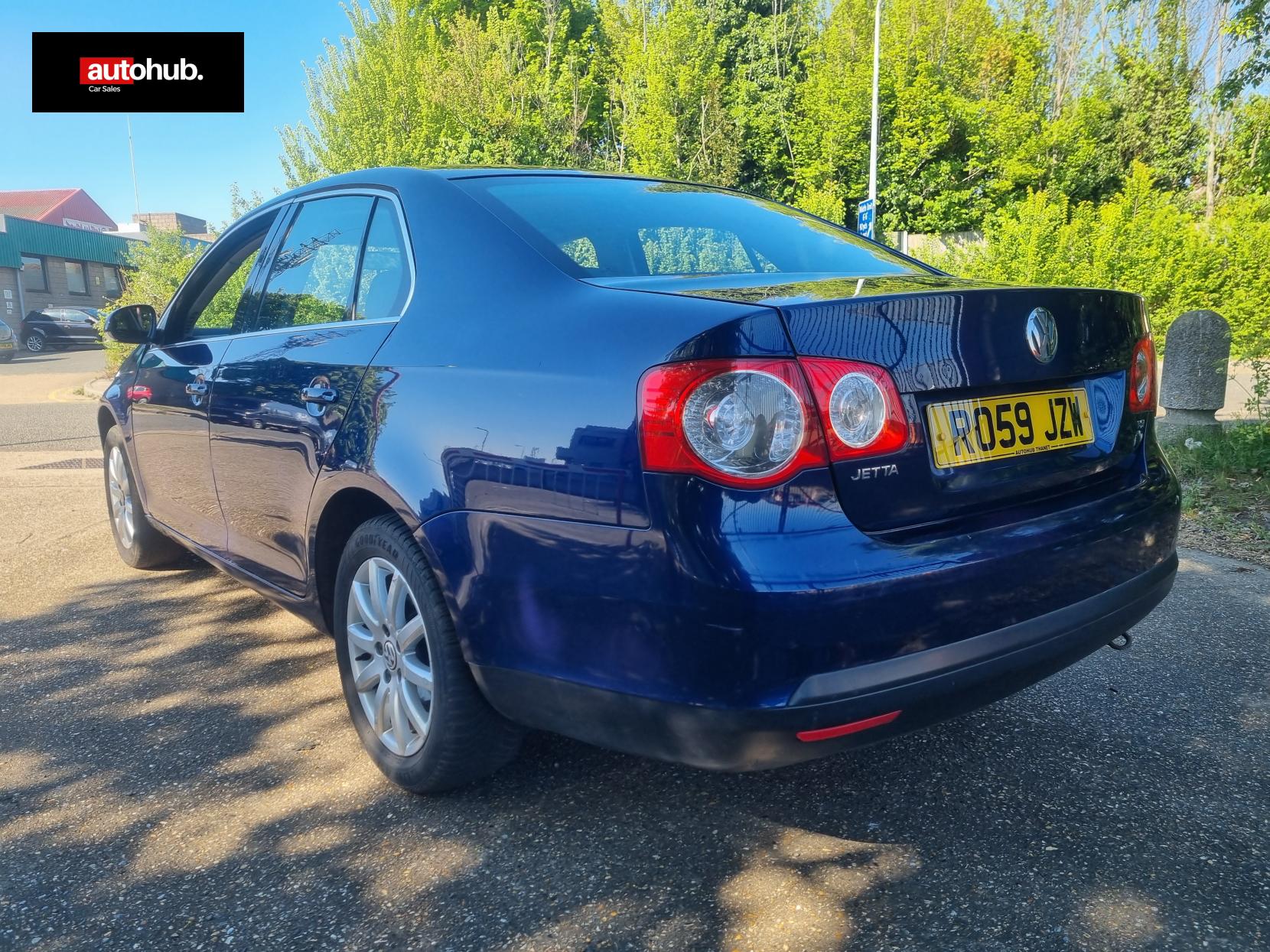Volkswagen Jetta 1.4 TSI S Saloon 4dr Petrol Manual Euro 4 (122 ps)