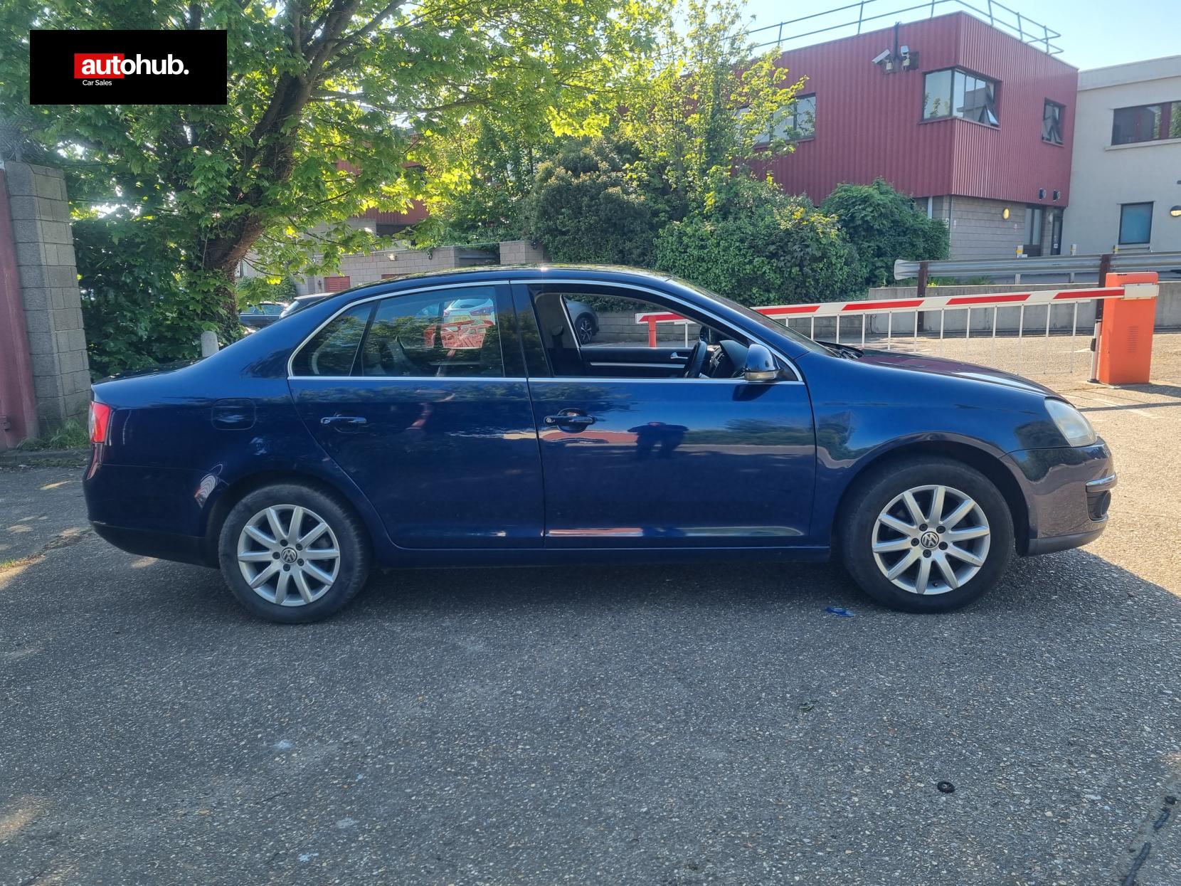 Volkswagen Jetta 1.4 TSI S Saloon 4dr Petrol Manual Euro 4 (122 ps)