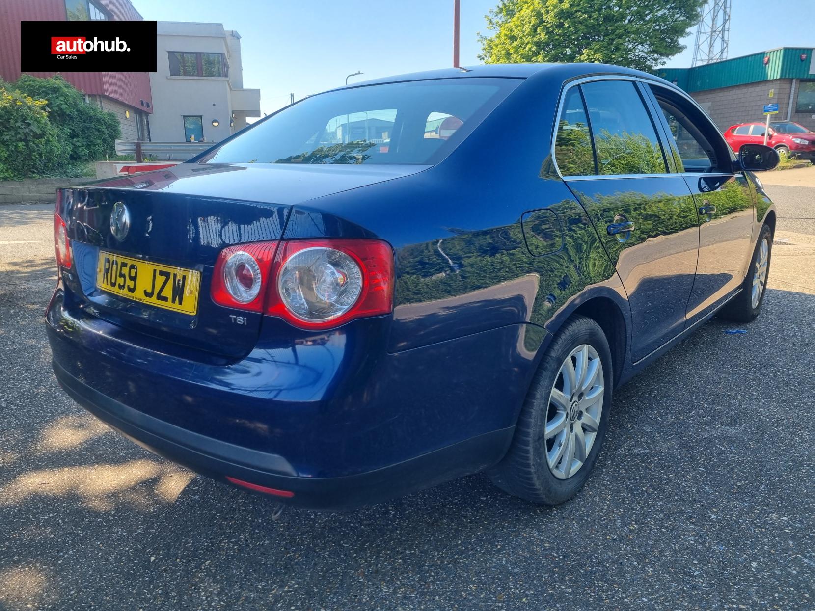 Volkswagen Jetta 1.4 TSI S Saloon 4dr Petrol Manual Euro 4 (122 ps)