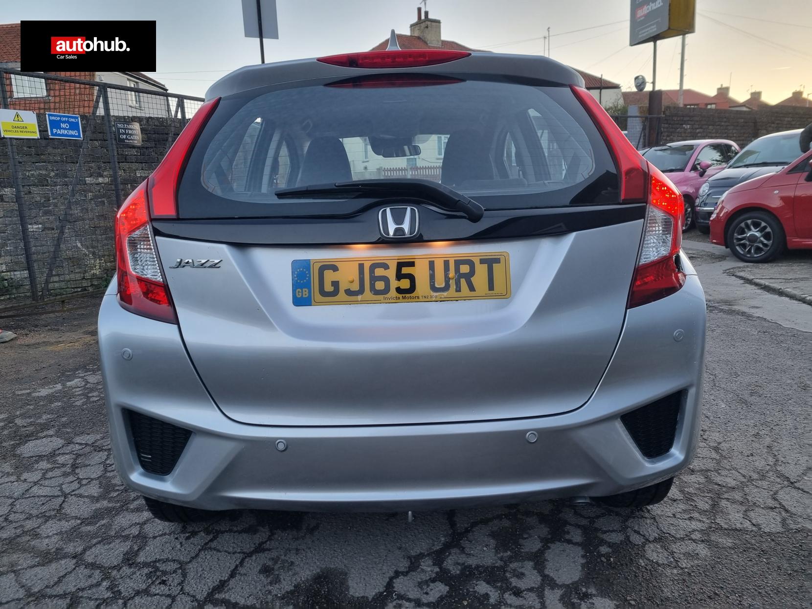 Honda Jazz 1.3 i-VTEC SE Hatchback 5dr Petrol Manual Euro 6 (s/s) (102 ps)